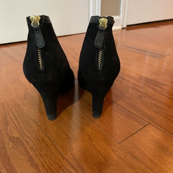 Ann Taylor booties - Picture 4 of 4